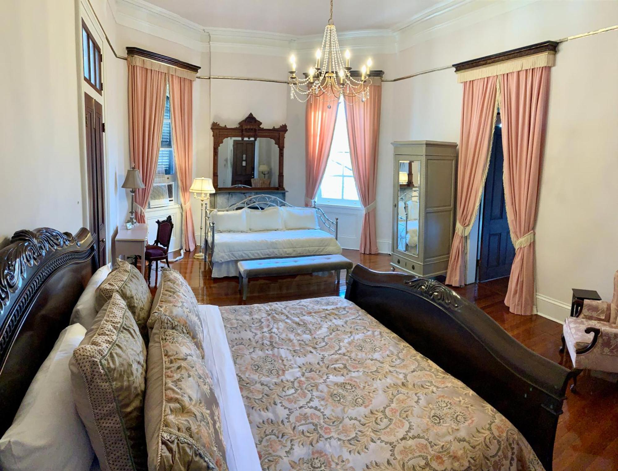 French Quarter Lanaux Mansion Bed And Breakfast Новий Орлеан Номер фото