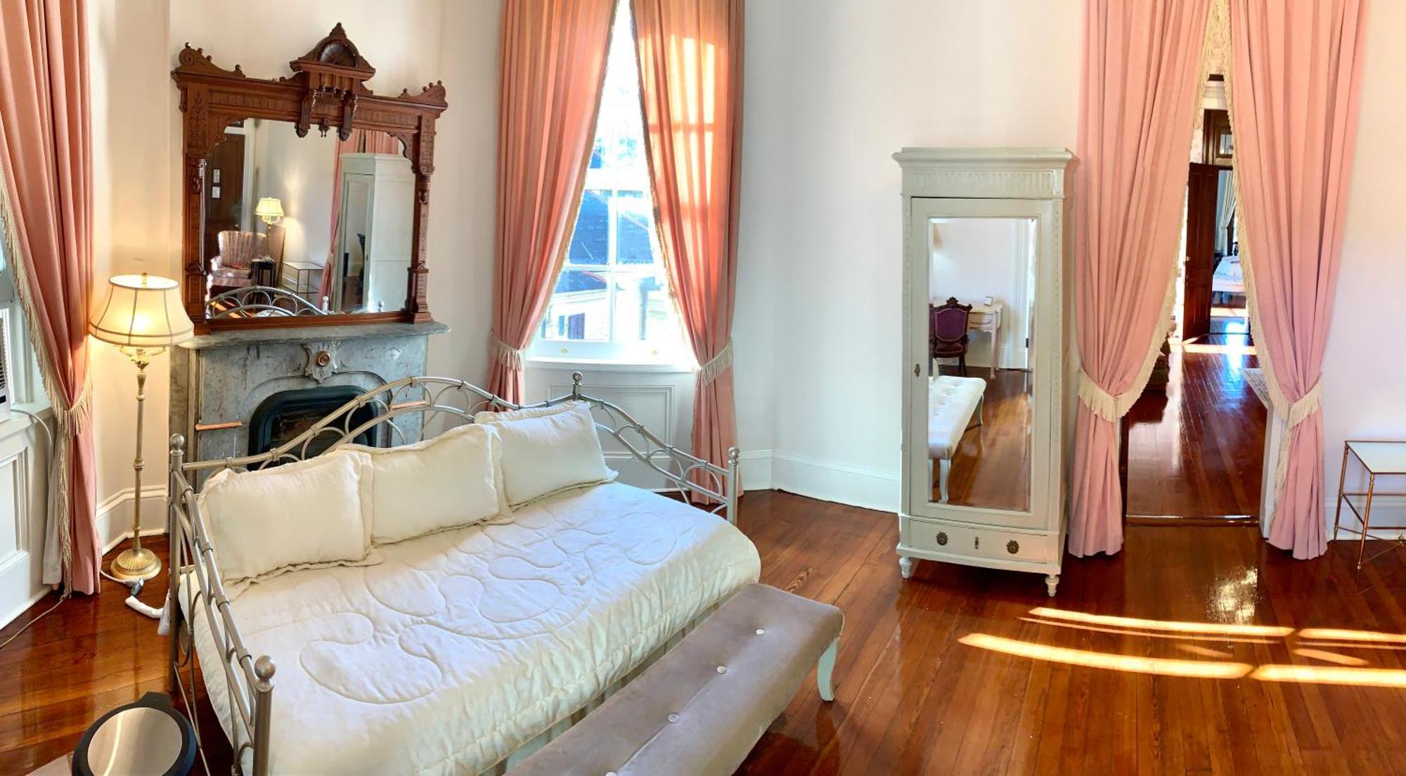 French Quarter Lanaux Mansion Bed And Breakfast Новий Орлеан Номер фото